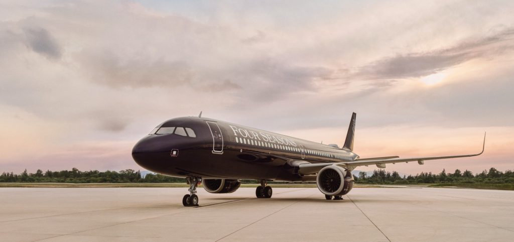 Four Seasons Private Jet 2028: Lujo Antártico y Veneciano Redefinido