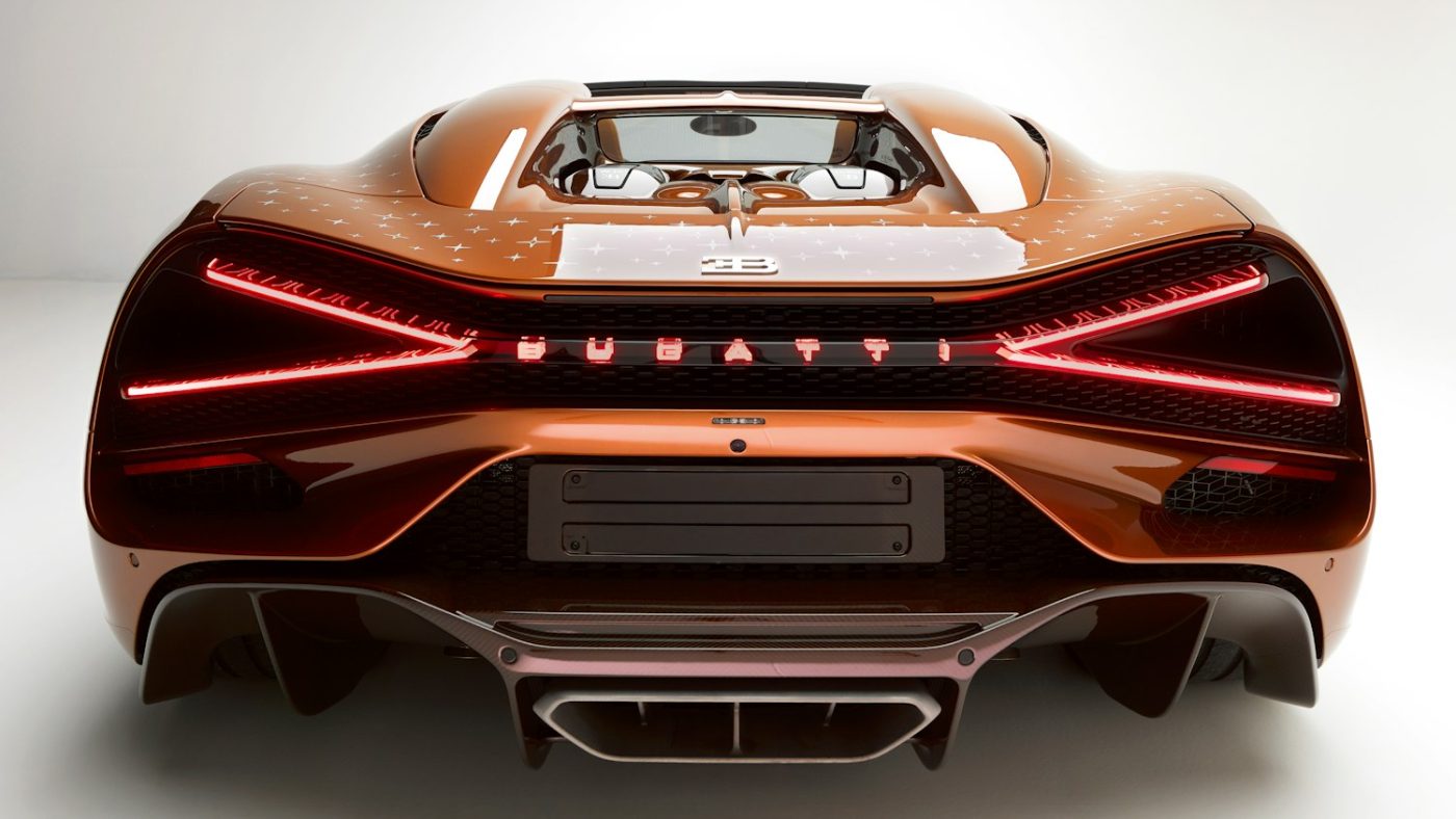 Bugatti W16 Mistral Le Retour Du Jeune Prince: Arte Literario Sobre Ruedas