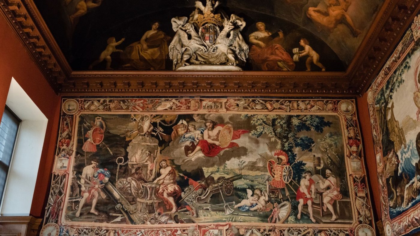 Catherine Goodman CBE Exhibition Boughton House Tapestries 2026: Arte contemporáneo entre tapices históricos