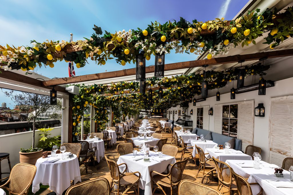 Cotton Beach Club Londres: Residencia en la Azotea de Selfridges con alto by San Carlo