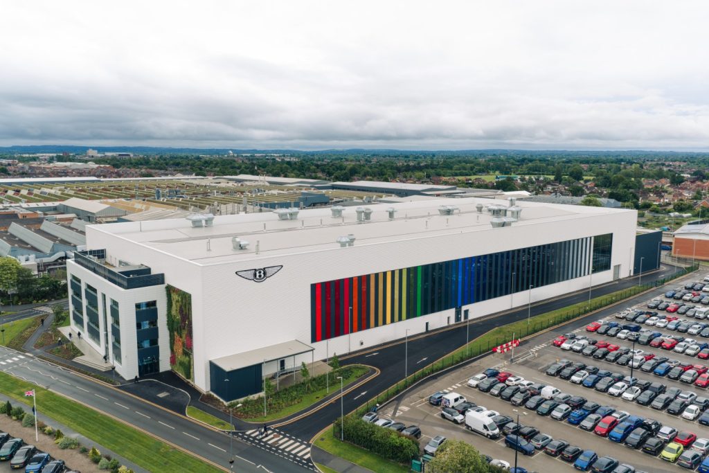 La Nueva Planta de Pintura de Bentley Motors en Crewe Abre sus Puertas en 2026