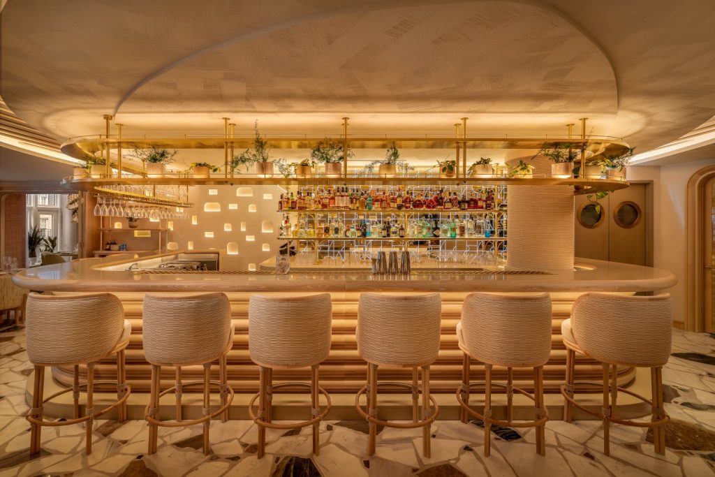El Espíritu de Psarou en Mayfair: Nammos London